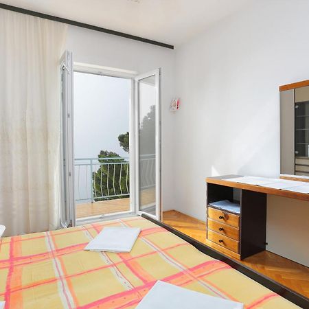 Rooms With A Parking Space Brela, Makarska - 17281 חדר תמונה