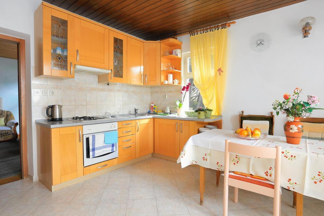 Rooms With A Parking Space Brela, Makarska - 17281 מראה חיצוני תמונה
