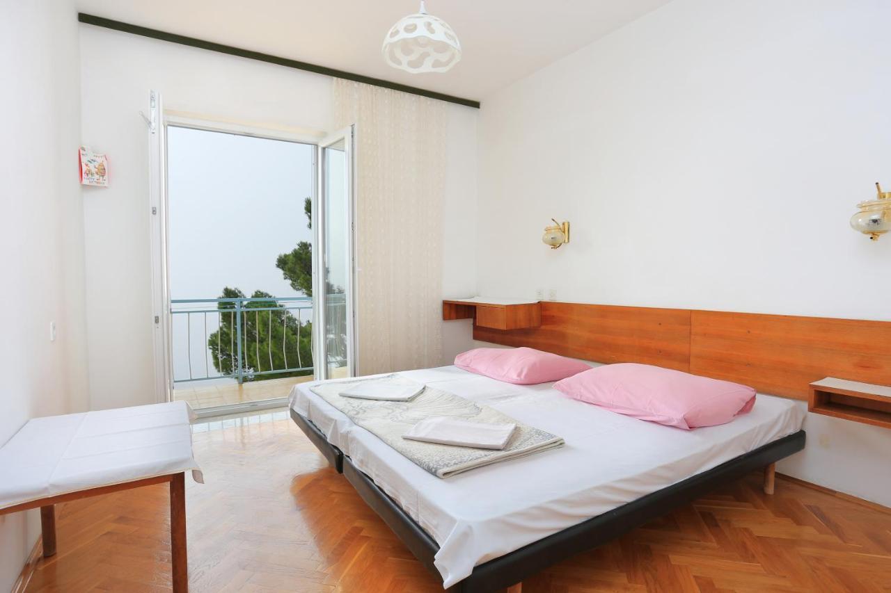 Rooms With A Parking Space Brela, Makarska - 17281 מראה חיצוני תמונה