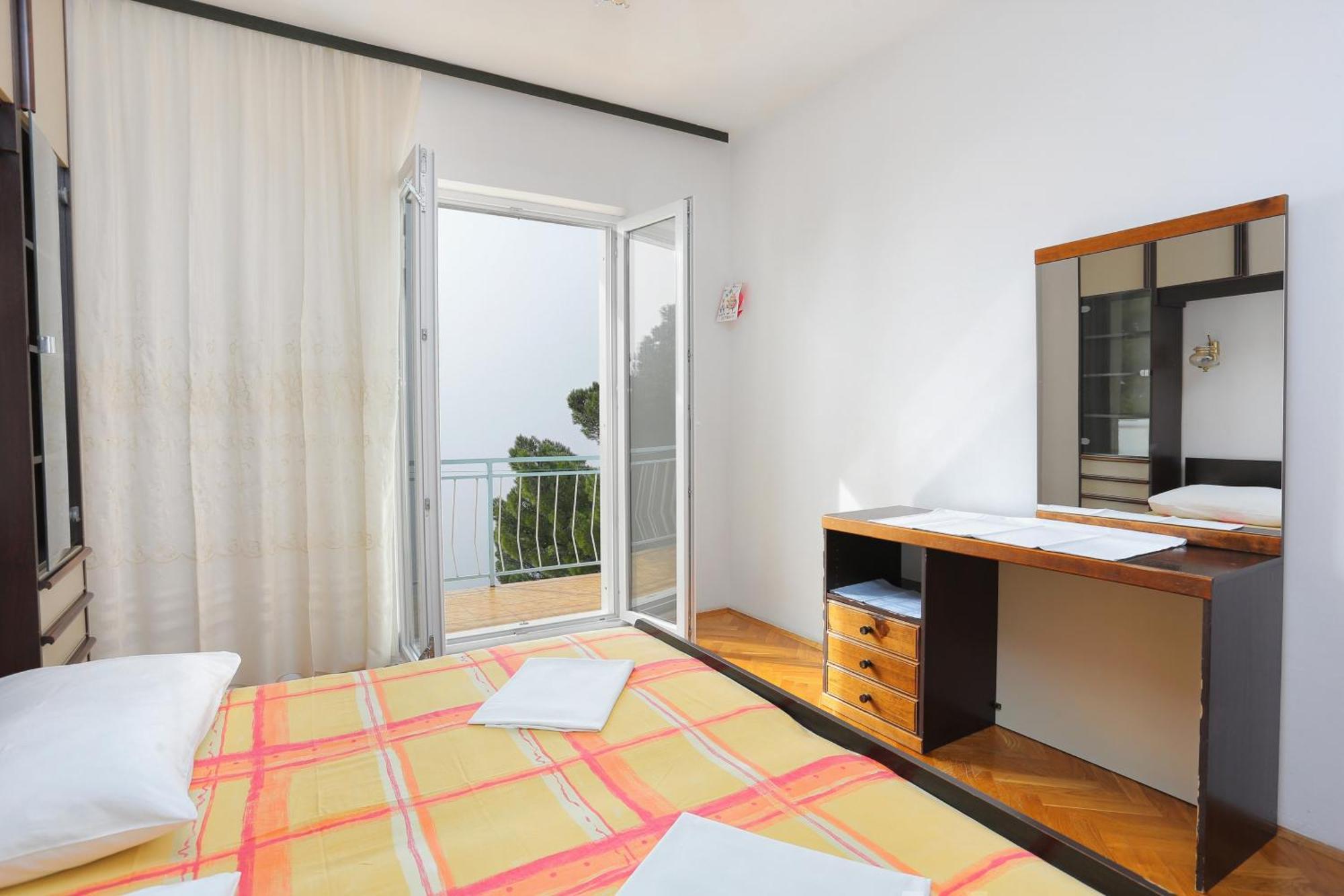 Rooms With A Parking Space Brela, Makarska - 17281 חדר תמונה