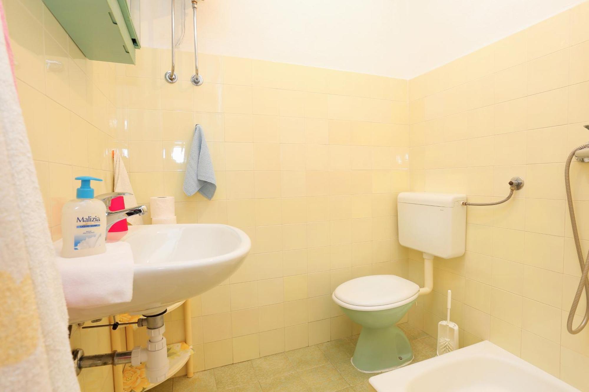 Rooms With A Parking Space Brela, Makarska - 17281 חדר תמונה